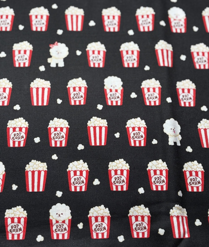 もちもちマスコットポーチ 黒×可愛い柄