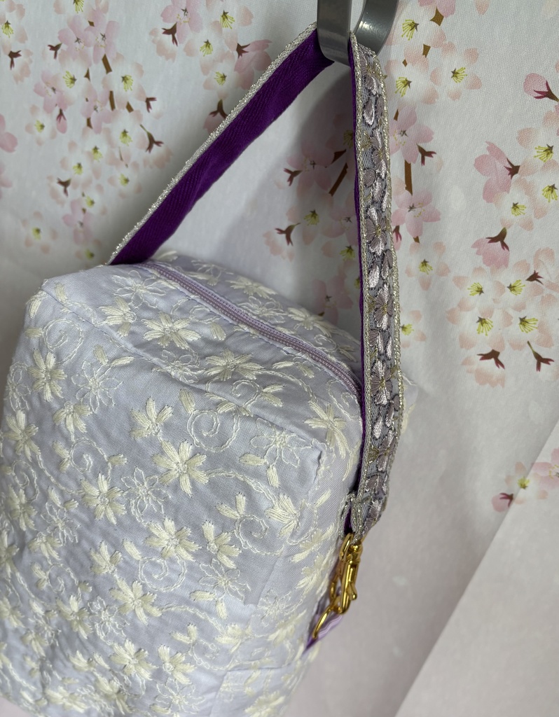 ぬいぐるみ用ポーチ レース×無地 刺繡リボン