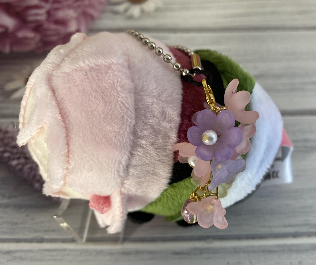 もちもちマスコットアクセサリー 艶消しフラワー×ハート