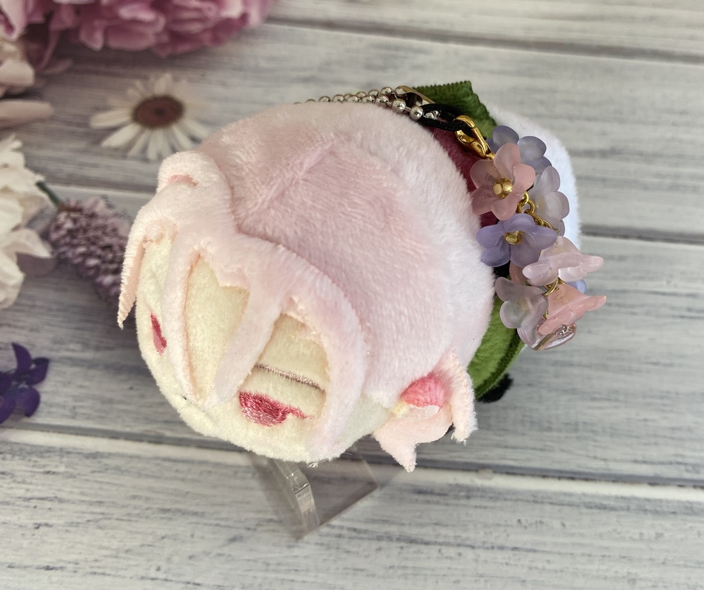 もちもちマスコットアクセサリー 艶消しフラワー×ハート