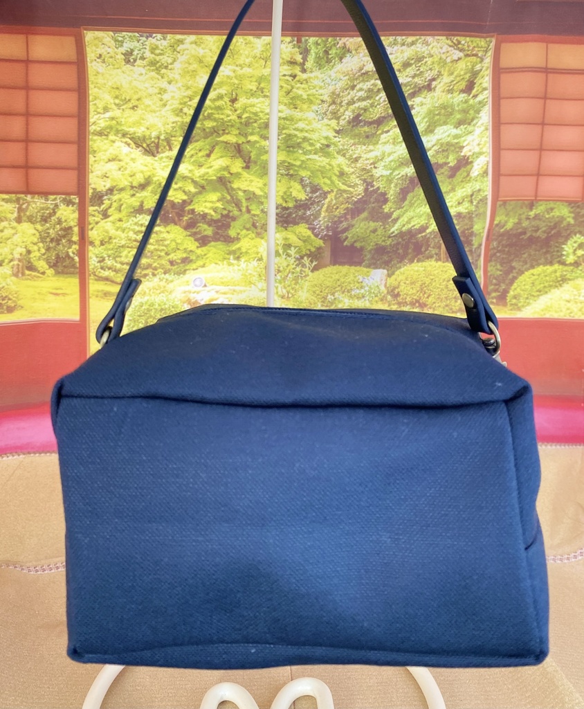 もちもちマスコット2体用ポーチ ダークネイビー×和柄