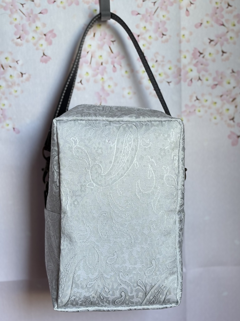 刀剣乱舞 ぬいぐるみポーチ2 ペイズリー柄