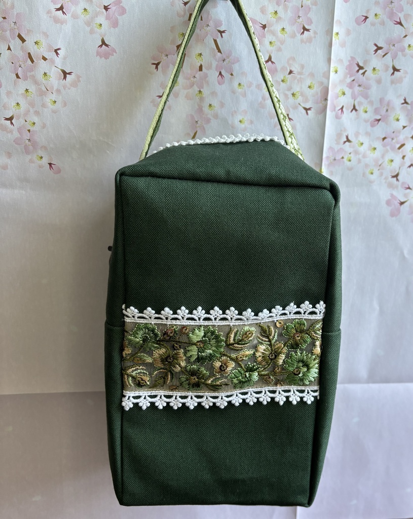 ぬいぐるみ用ポーチ 刺繍リボン 帽子なし