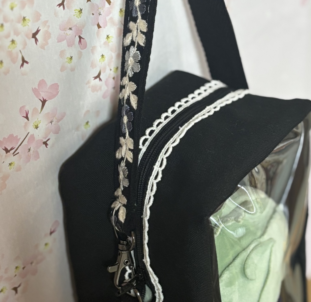 ぬいぐるみ用ポーチ 刺繍リボン 帽子なし