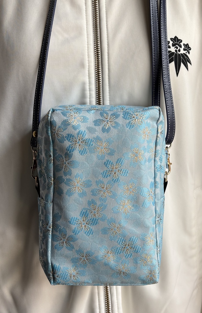 ぬいぐるみ用ショルダーバッグ 小桜 金襴 N