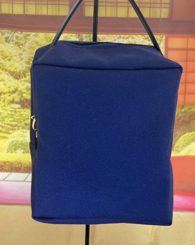 ぬいぐるみ用ポーチ 無地×シマエナガりんご飴