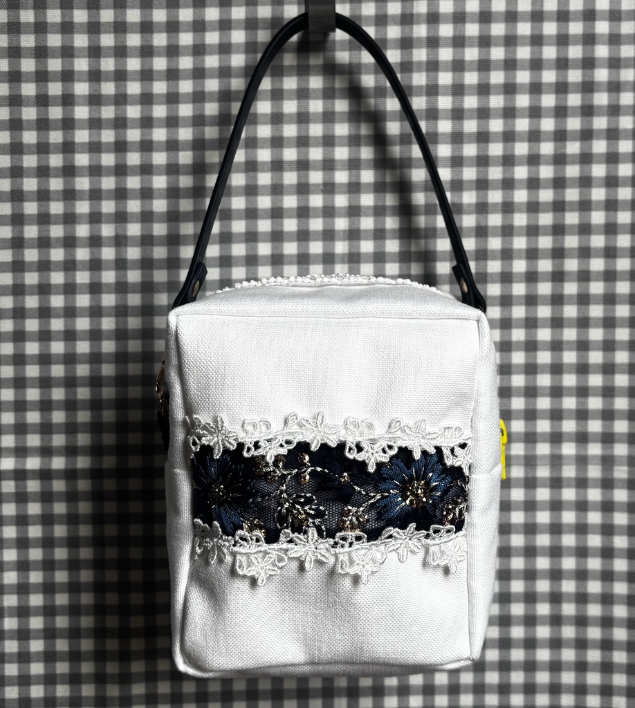 ぬいぐるみ用ポーチ 刺繍リボン ちびぐるみ