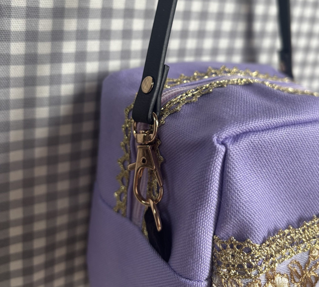 ぬいぐるみ用ポーチ 刺繍リボン ちびぐるみ