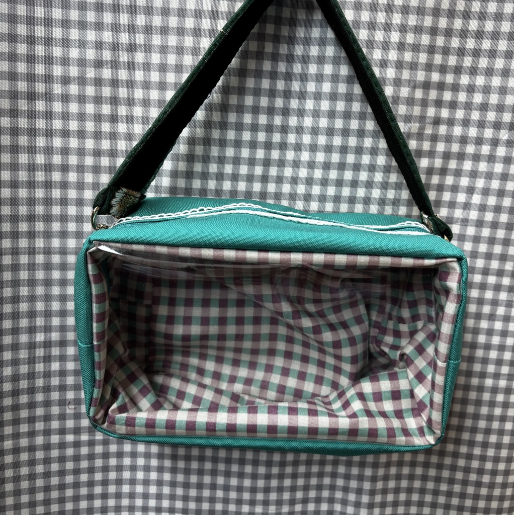 ぬいぐるみ用ポーチ 2体用 刺繍リボン