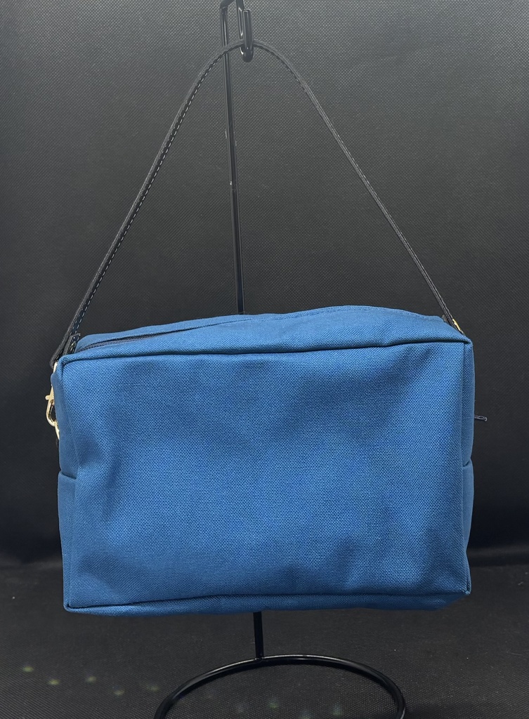 小さめのぬいぐるみ2体用ポーチ 初期刀