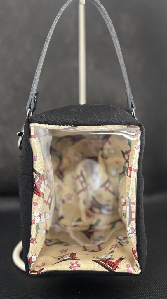 ぬいぐるみ用ポーチ 鳥居&お稲荷さん柄 K