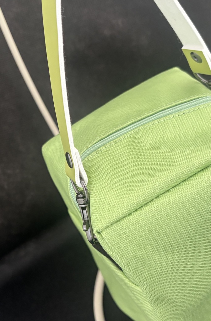 ぬいぐるみ用ポーチ 鳥居&お稲荷さん柄 K