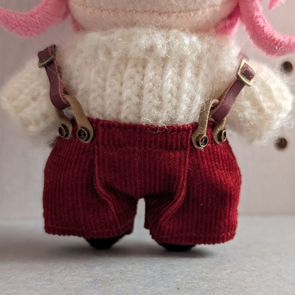 ちょっとレトロなサスペンダー付きパンツ コーデュロイver.