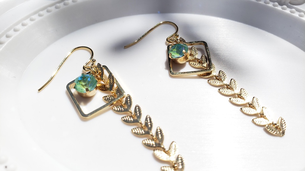 「幼馴染の騎士」キャラクターイメージピアス/イヤリング