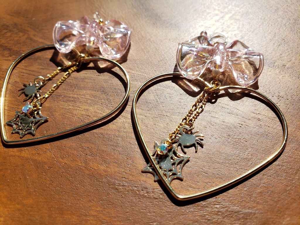 ハズビン キャライメージイヤリング