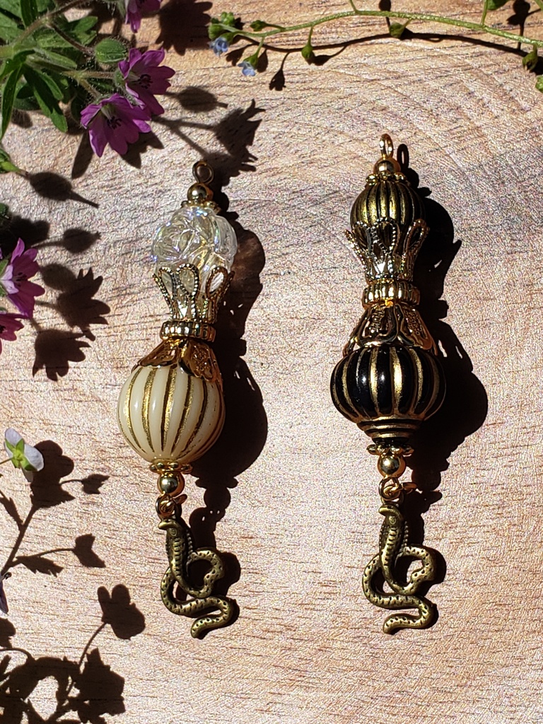 ハズビン キャライメージイヤリング