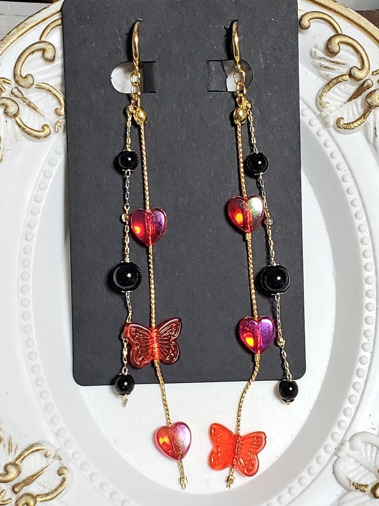 ハズビンキャライメージイヤリング