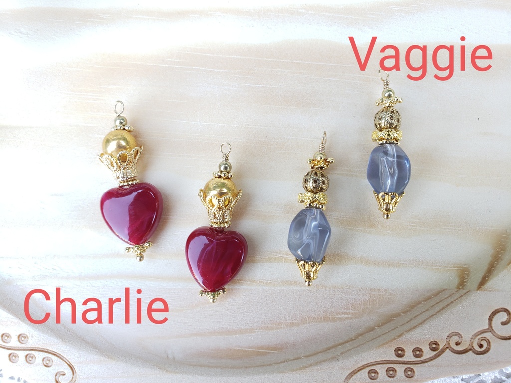 キャライメージ香水瓶風ピアス