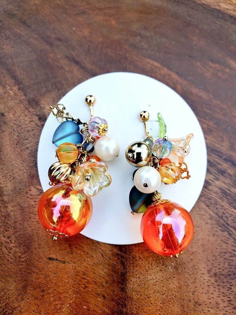 【じゃらじゃら】イメージイヤリング/ピアス【だめぷり】