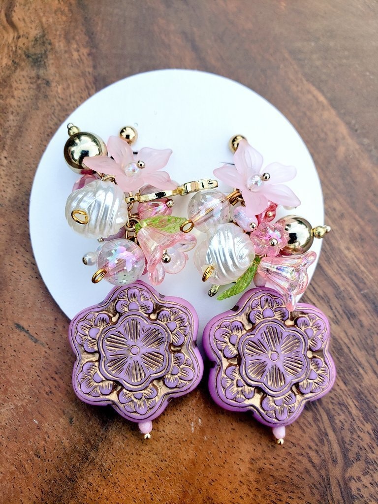 【じゃらじゃら】イメージイヤリング/ピアス【だめぷり】