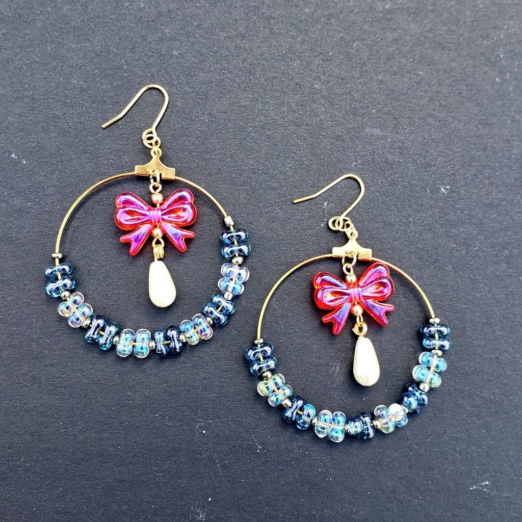 【じゃらじゃら】キャライメージピアス/イヤリング【はずびん】ホテル組