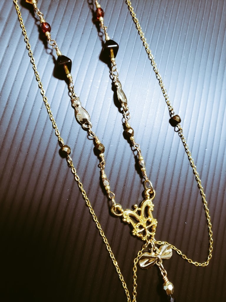 ホテル住人のキーネックレス