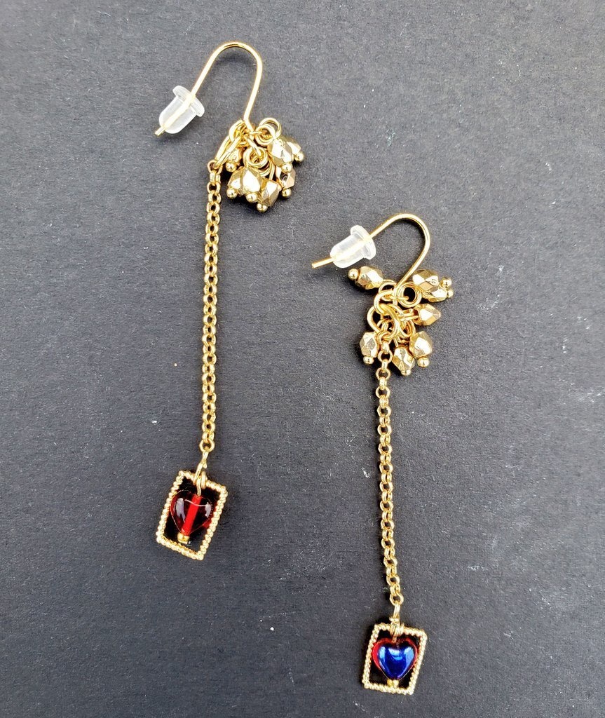 【じゃらじゃら】キャライメージピアス/イヤリング【はずびん】チームV