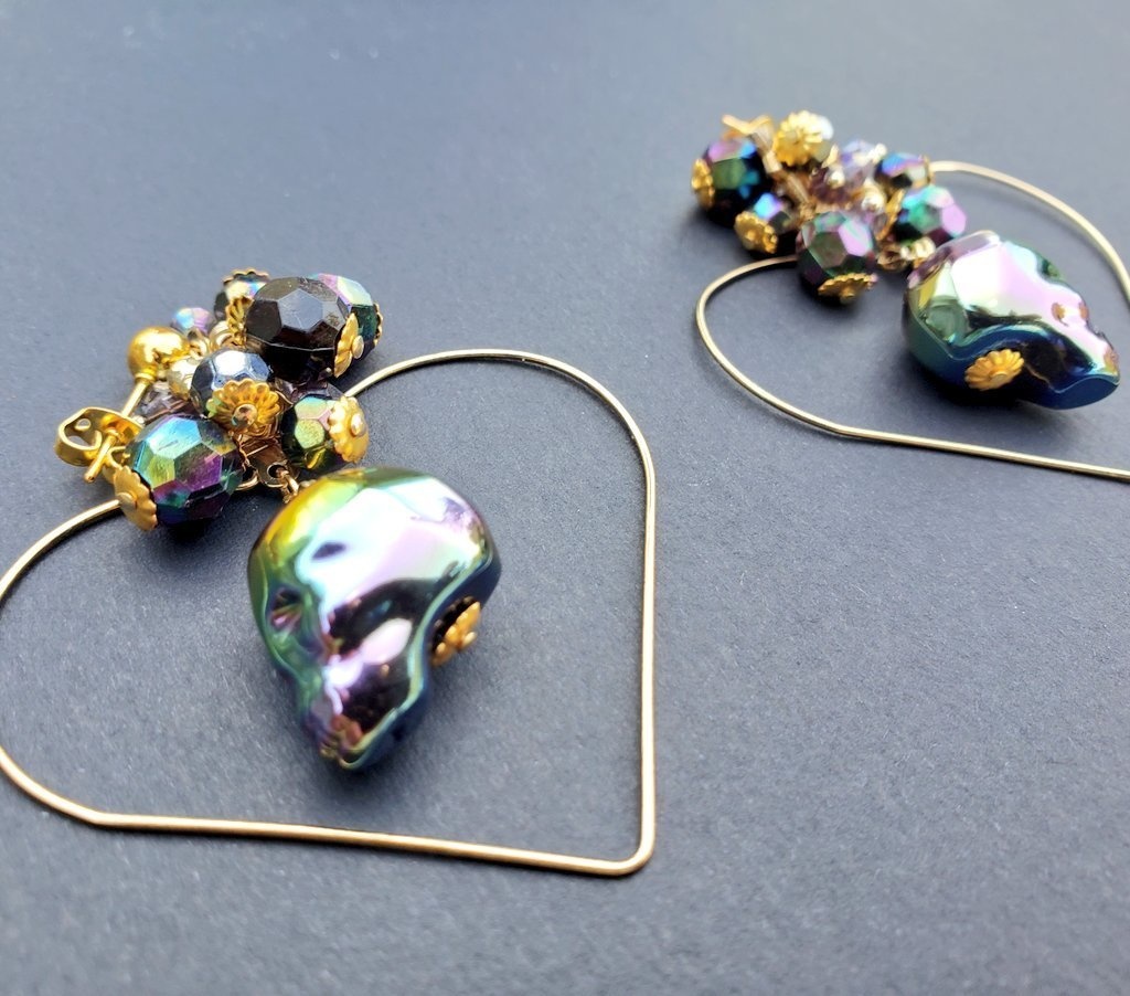 【じゃらじゃら】イメージピアス/イヤリング【はずびん】エンジェルダスト