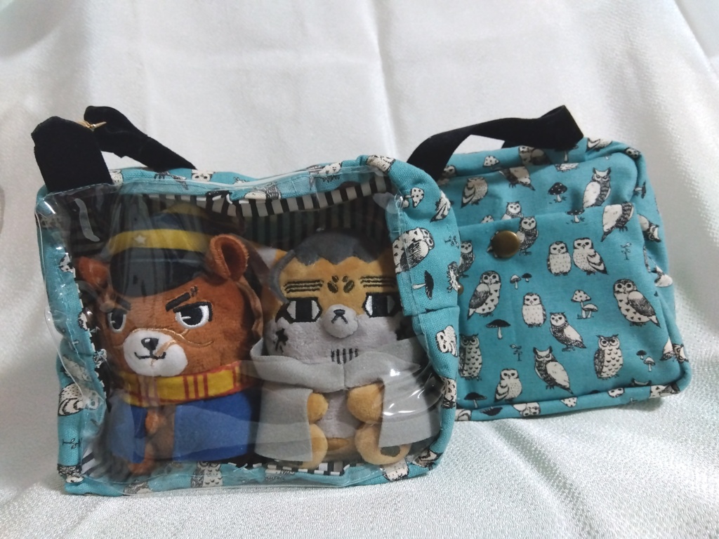 ふぉぜに世界を見せるポーチ