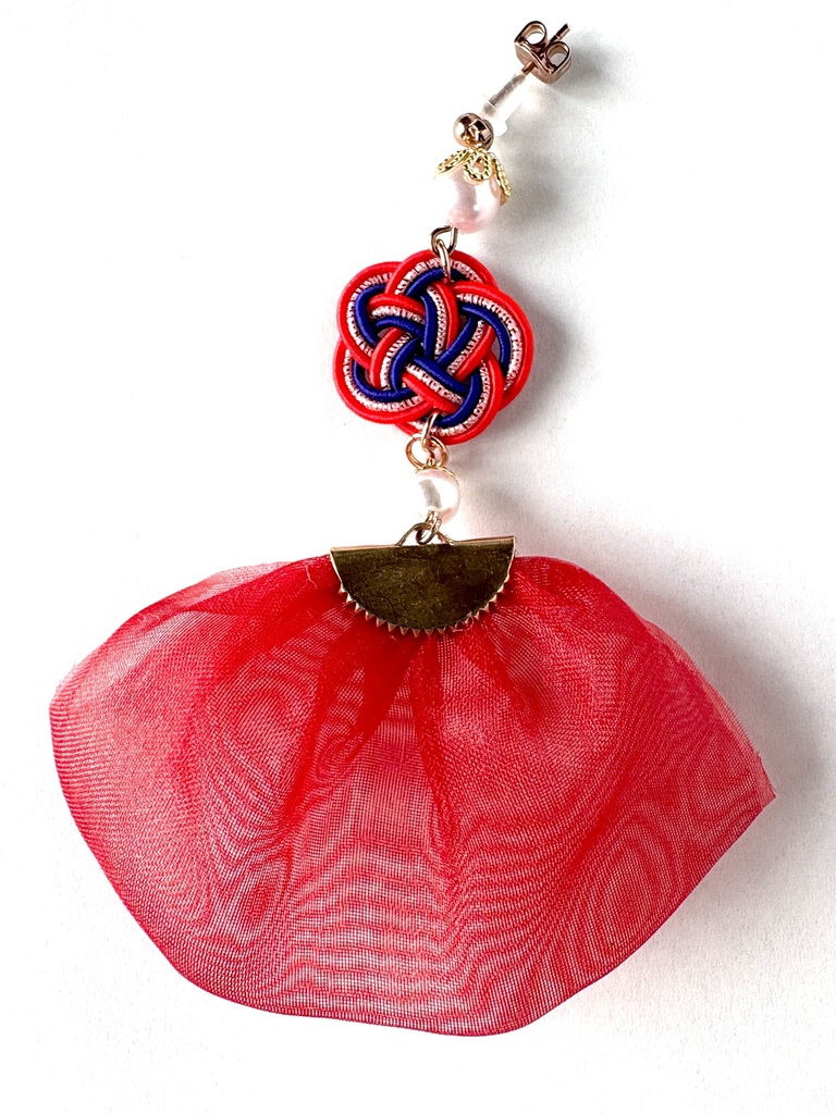 デメキンちゃんイメージイヤリング・ピアス