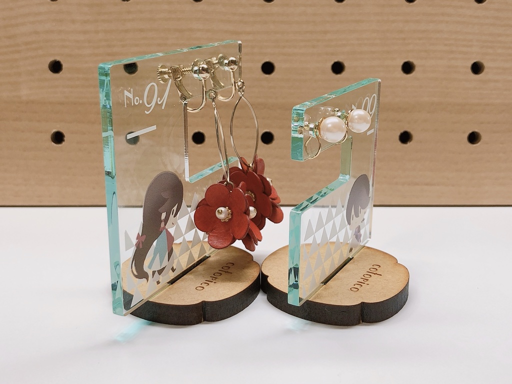 アクリルピアススタンド