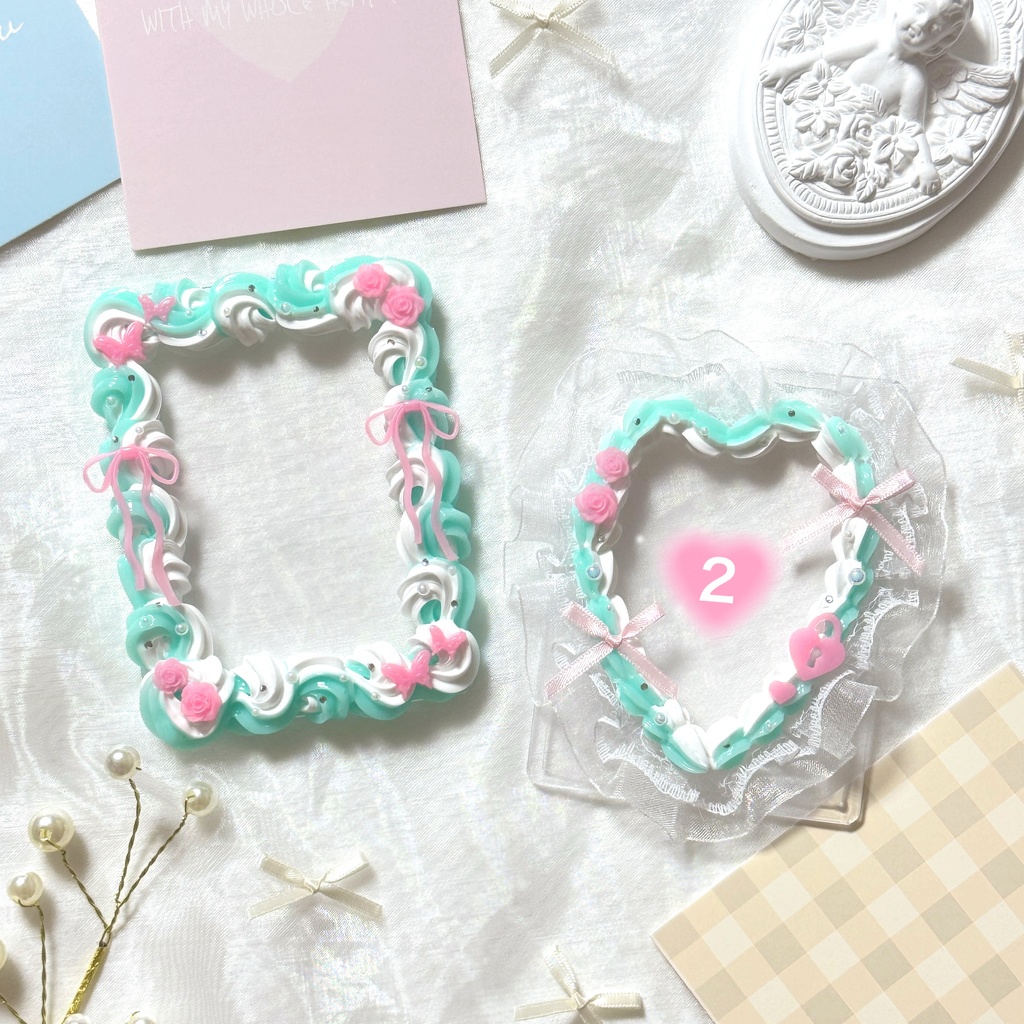 B8 ハートレースデコケース