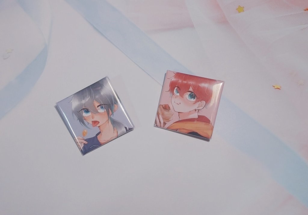 匿名配送 スクエア缶バッジ 腰巻き布と書いてスカートと読む Booth