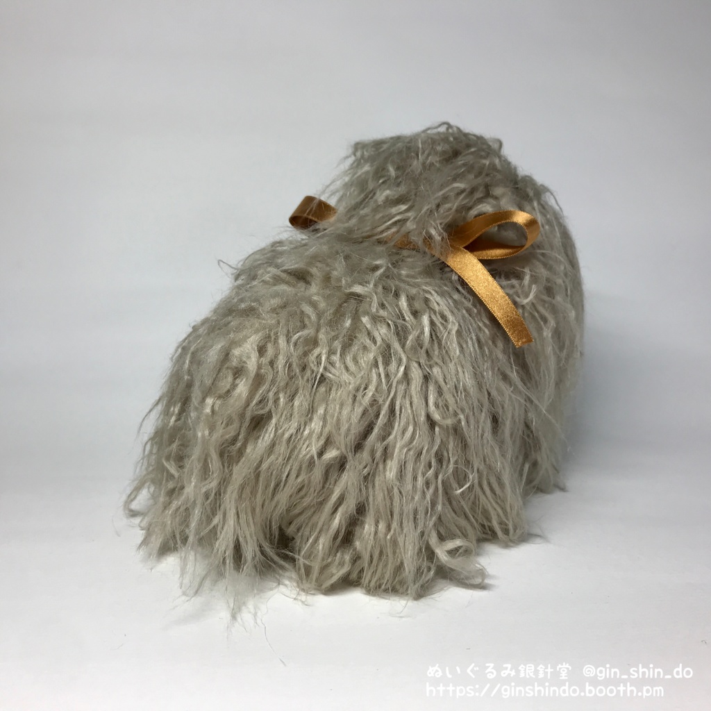 妖怪のけうけげん(茶毛金目)