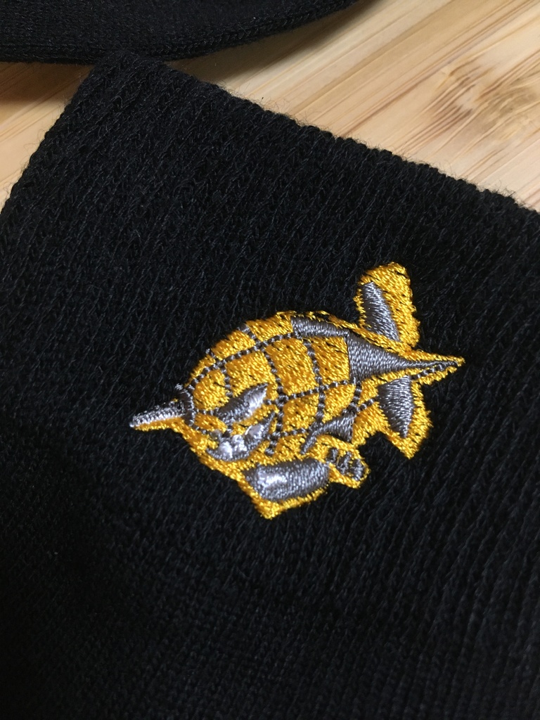ヒエンの刺繍靴下