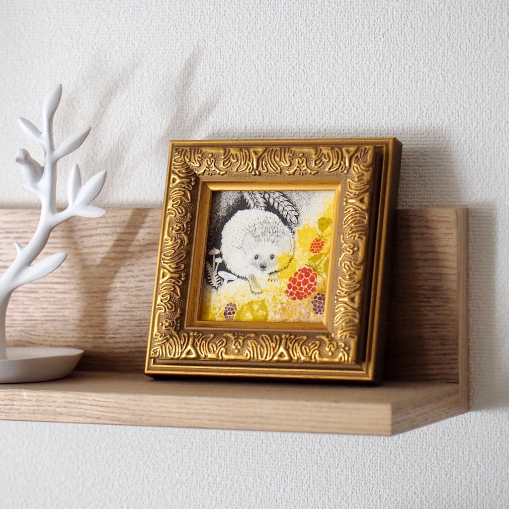 原画「ハリネズミと木苺」イラスト・水彩画・ペン画・絵画・ミニ額入