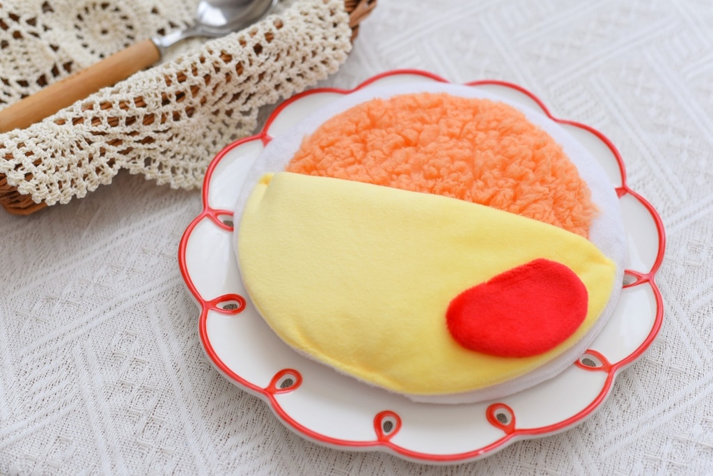 ぬいぐるみのお布団 オムライス