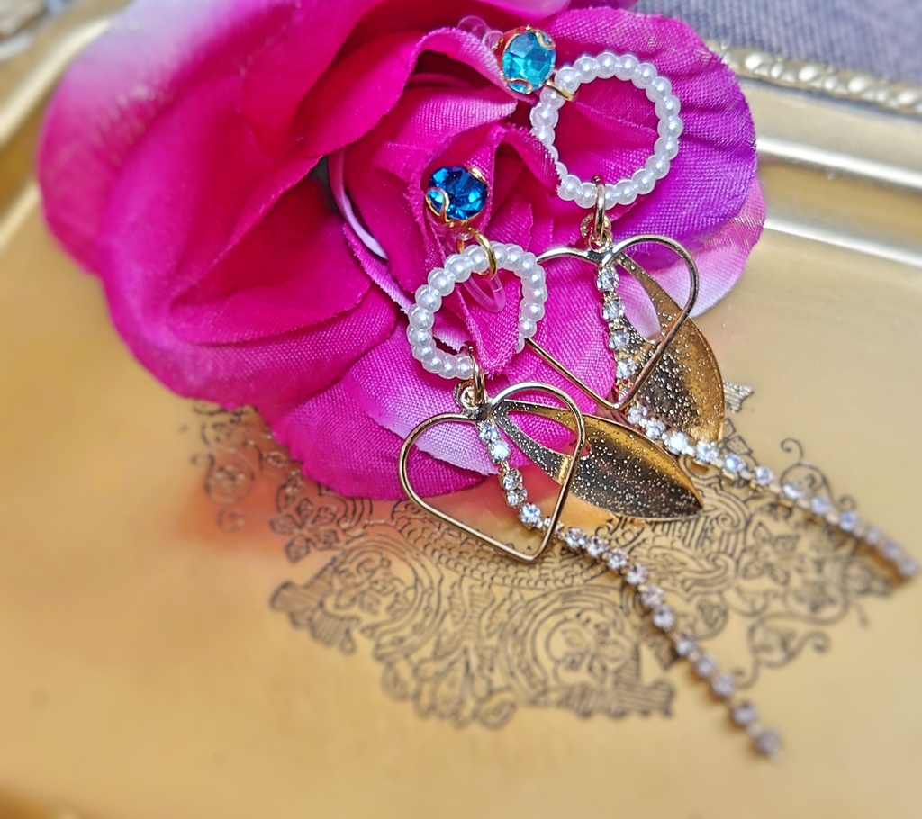 揺れ動くハート(ドール用イヤリング)