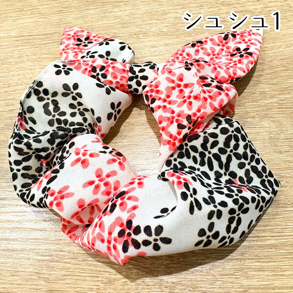 ハンドメイドアクセサリー