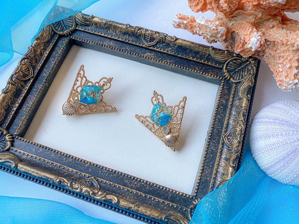 【111工房】  海色の襟元