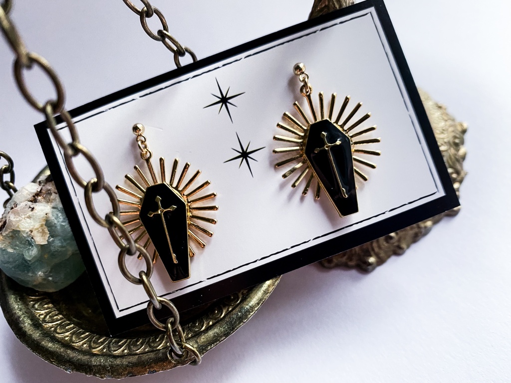 【吸血鬼すぐ死ぬ】御神祖様