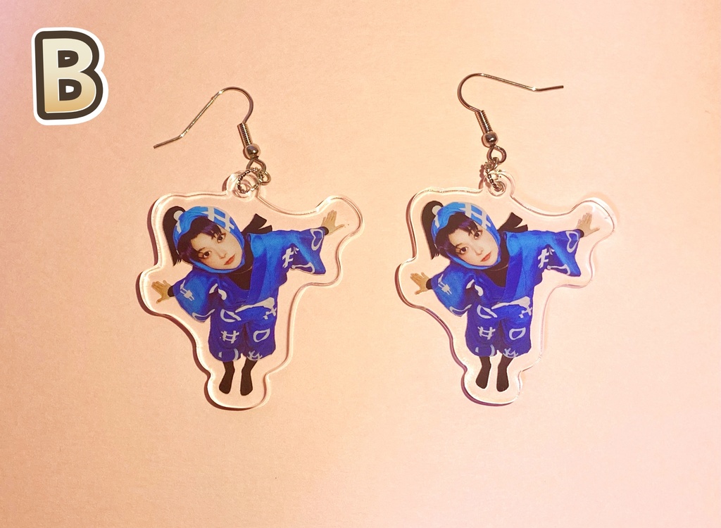 アクリルピアス♡