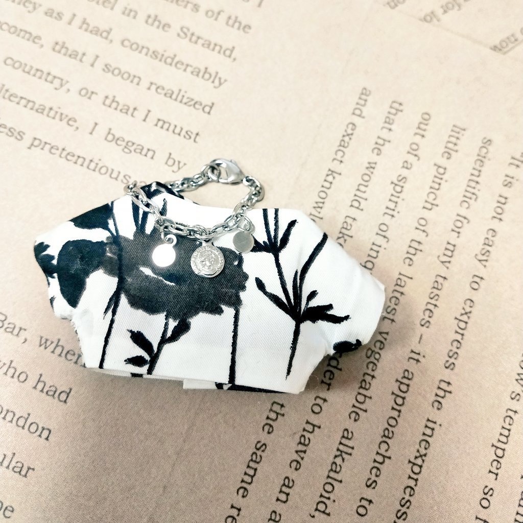 モノトーンTシャツ&coinネックレスセット