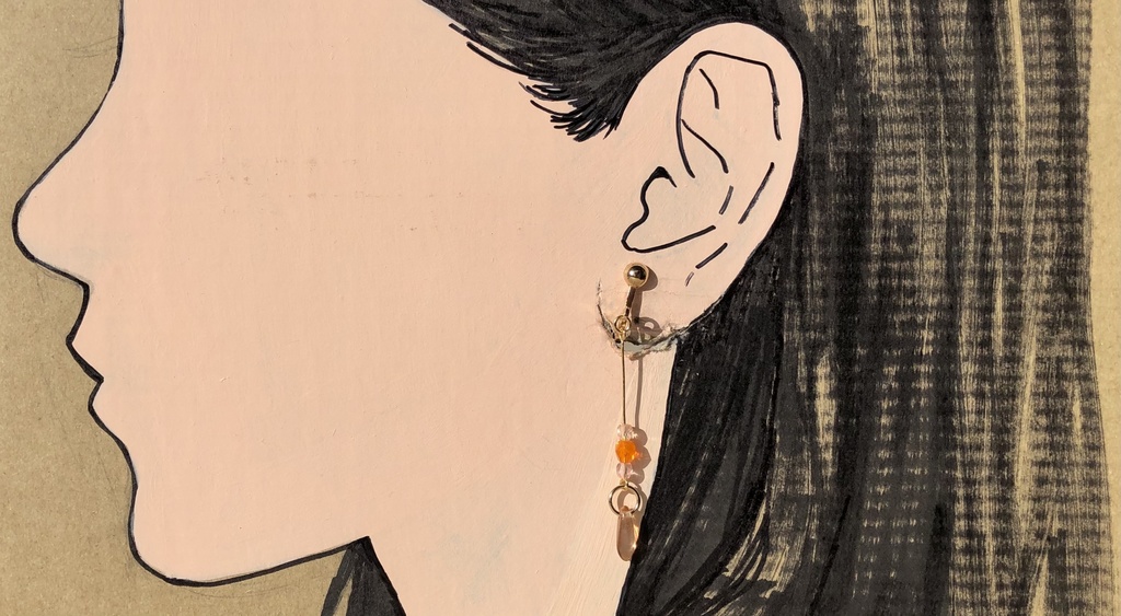 オレンジの花びら イヤリング