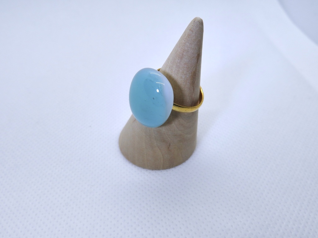 ピーコックブルーリング