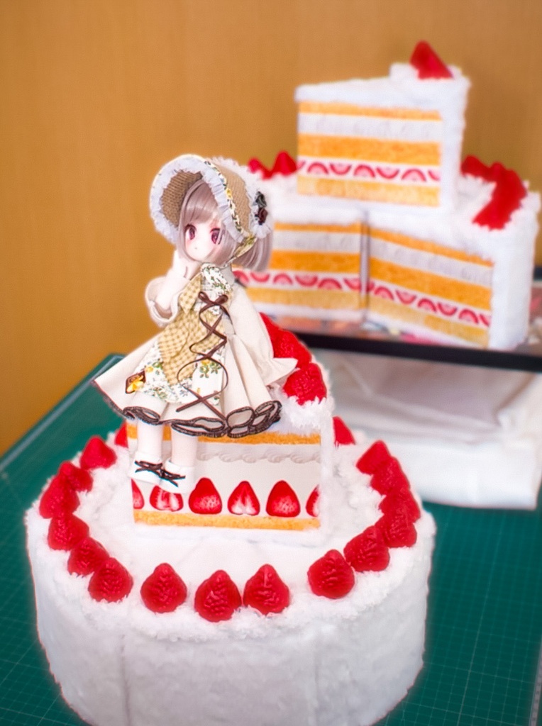 【 ケーキチェア 】
