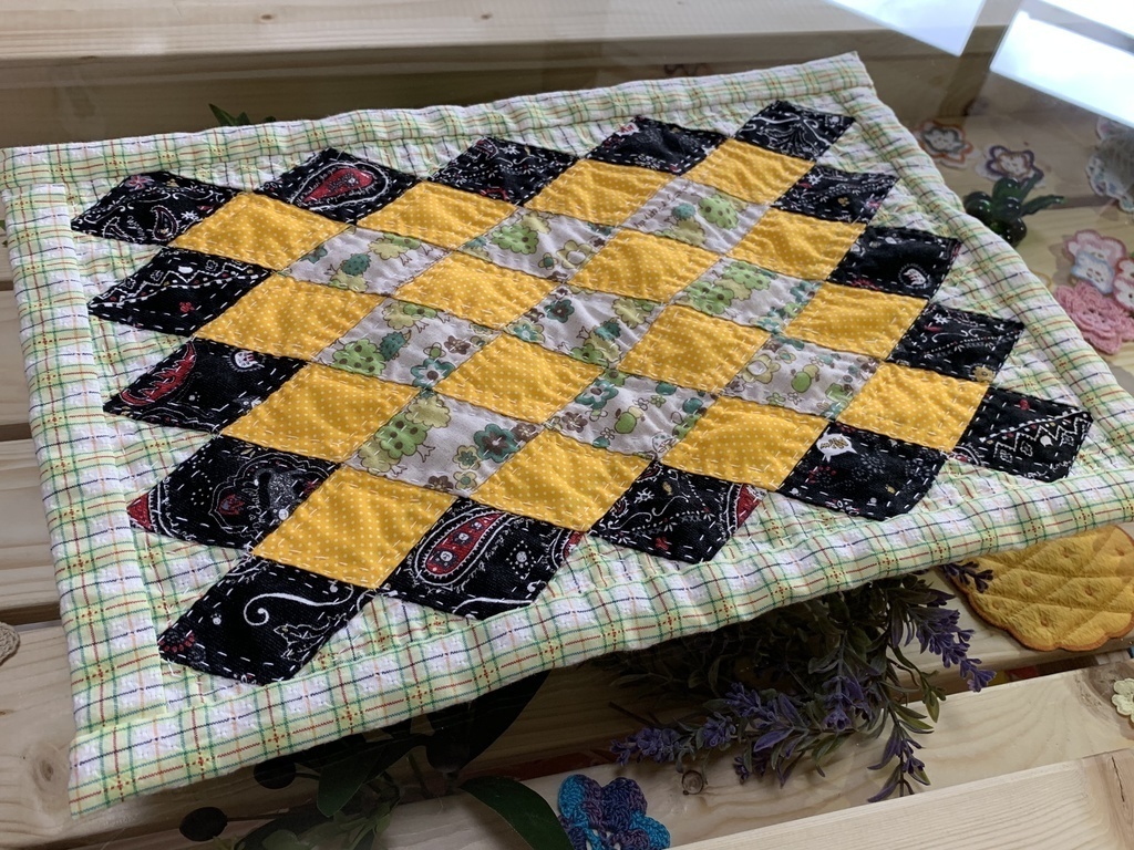 かわいいパッチワーク・マルチマット各種