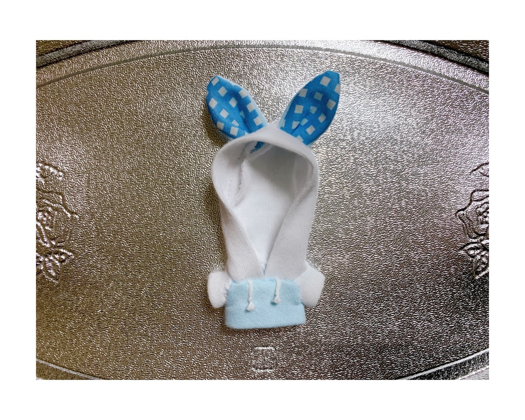 うさみみパーカー(8cmぬいちゃん専用) 白×水色