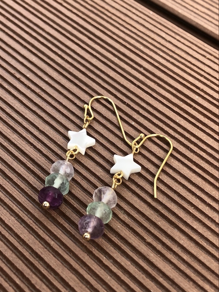 シューティングスターピアス