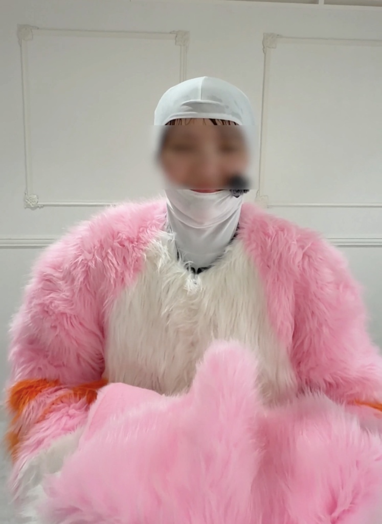 大汗!美人なOLさんが着ぐるみに入って頑張ったよ#2